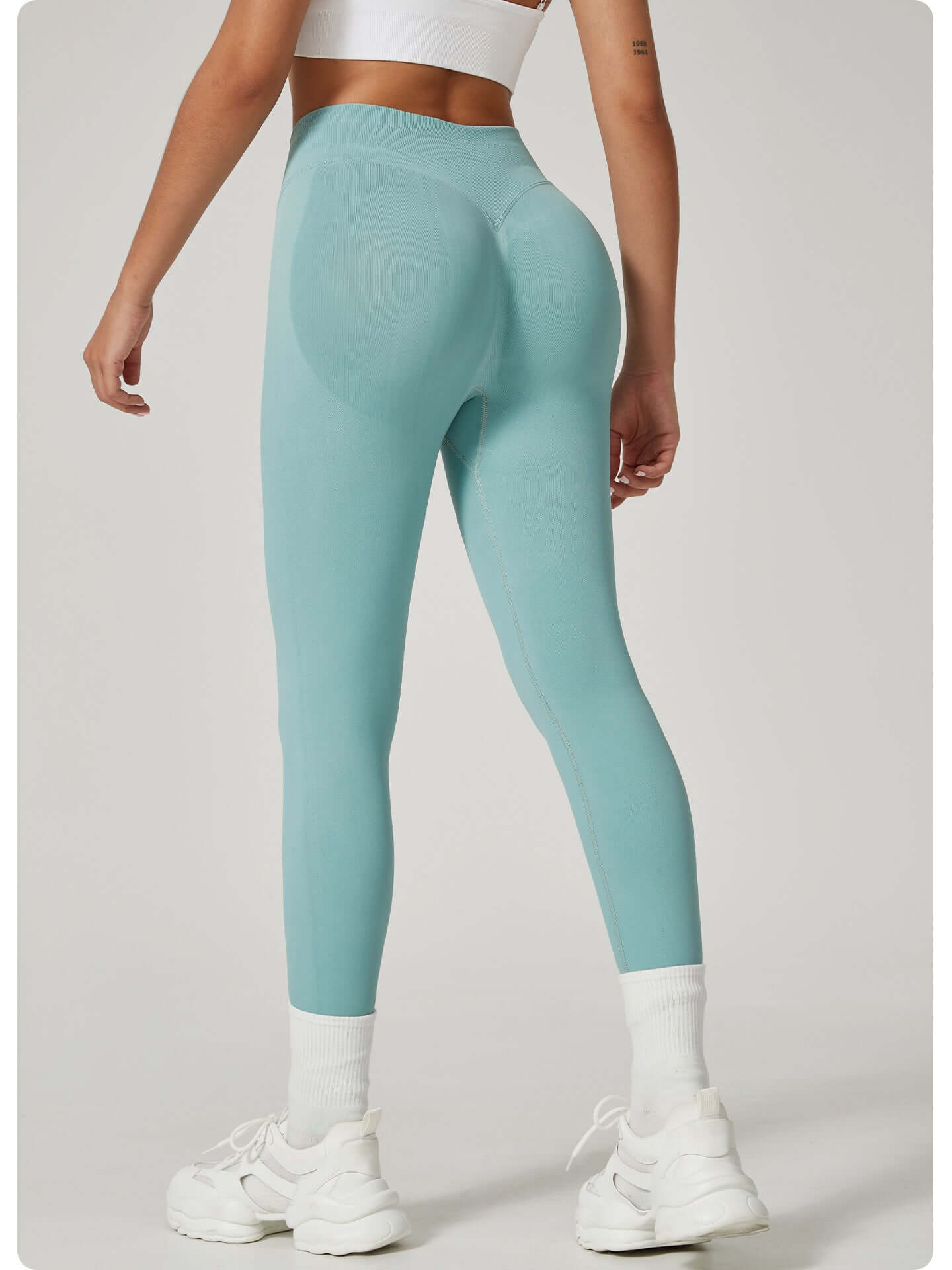 yoga pants women aqua high waisted butt lift leggings size L back view